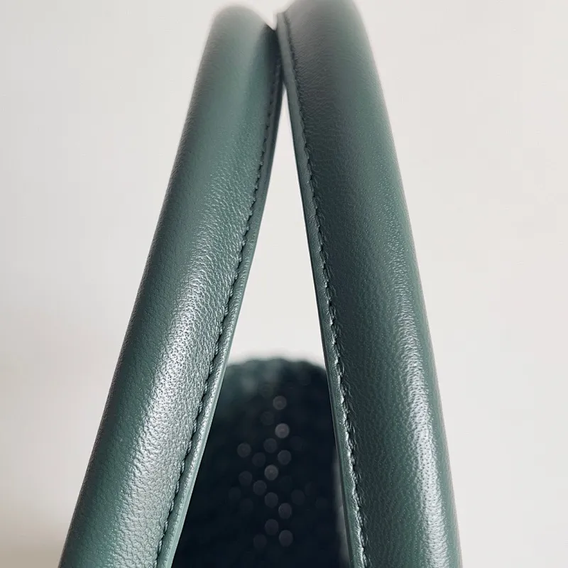 All categories 💚 Authentic bags 💚 BV 2025 new BV handbags